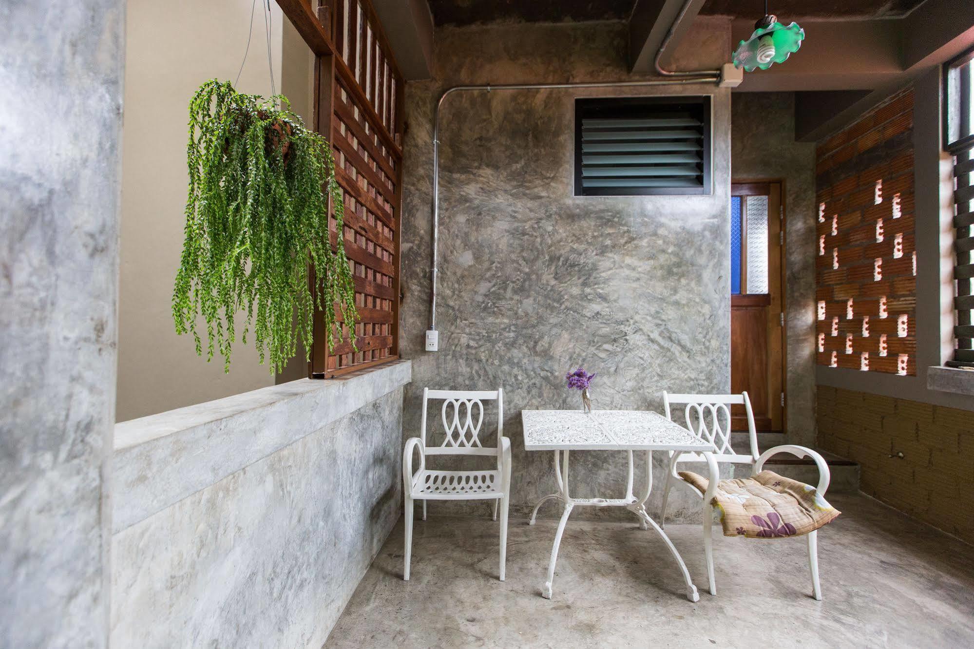 Plern Plern Bed And Bike Hotel Chiang Mai Exterior photo